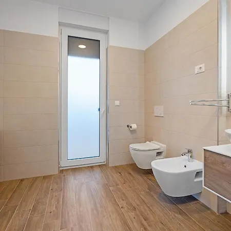 Pinus - Private Pool, Jacuzzi, Game *