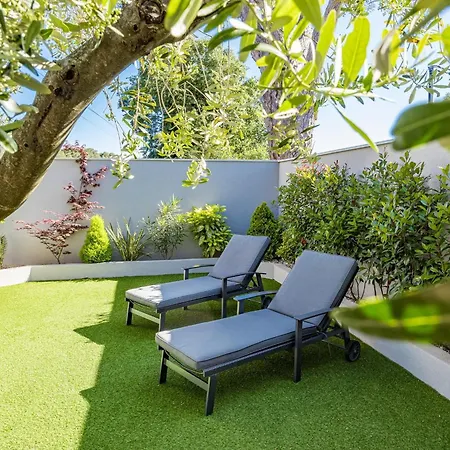 فيلة Pinus - Private Pool, Jacuzzi, Game *