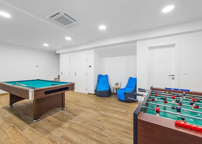 Pinus - Private Pool, Jacuzzi, Game *